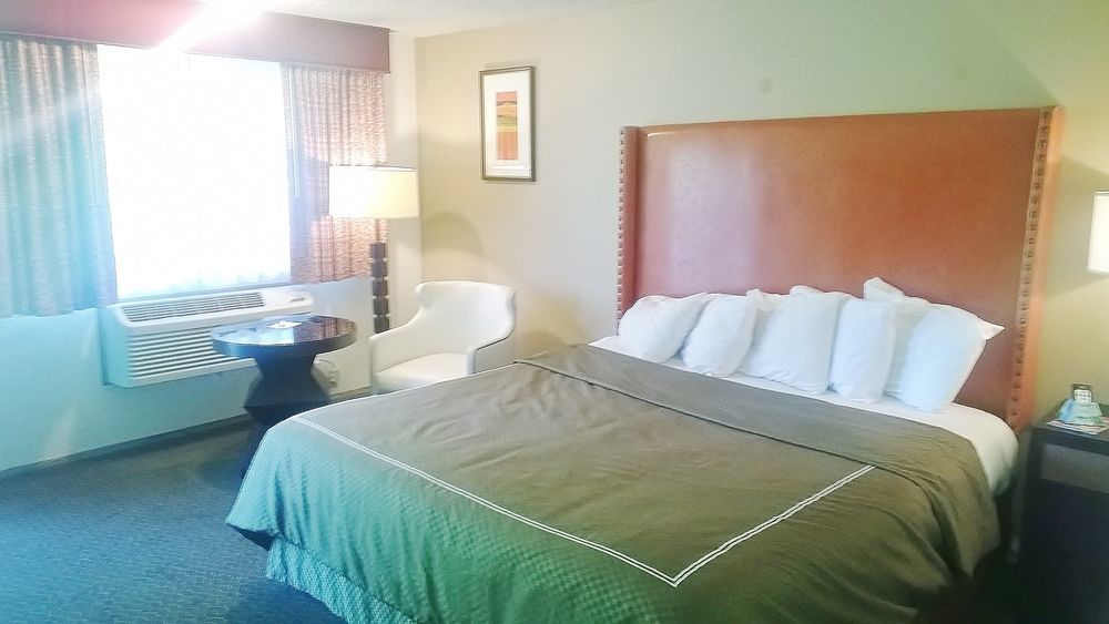 Pepper Tree Inn Beaverton Ngoại thất bức ảnh