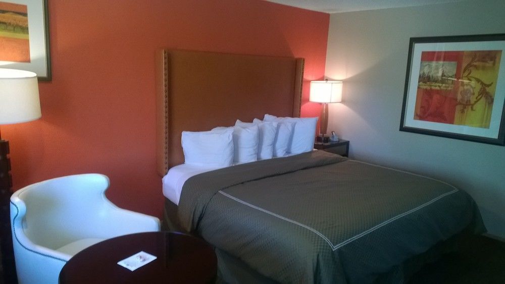 Pepper Tree Inn Beaverton Ngoại thất bức ảnh