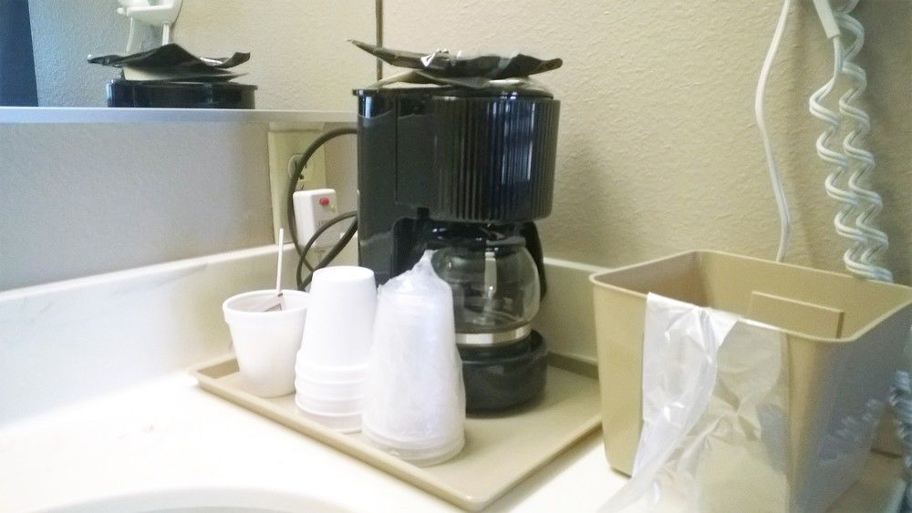 Pepper Tree Inn Beaverton Ngoại thất bức ảnh