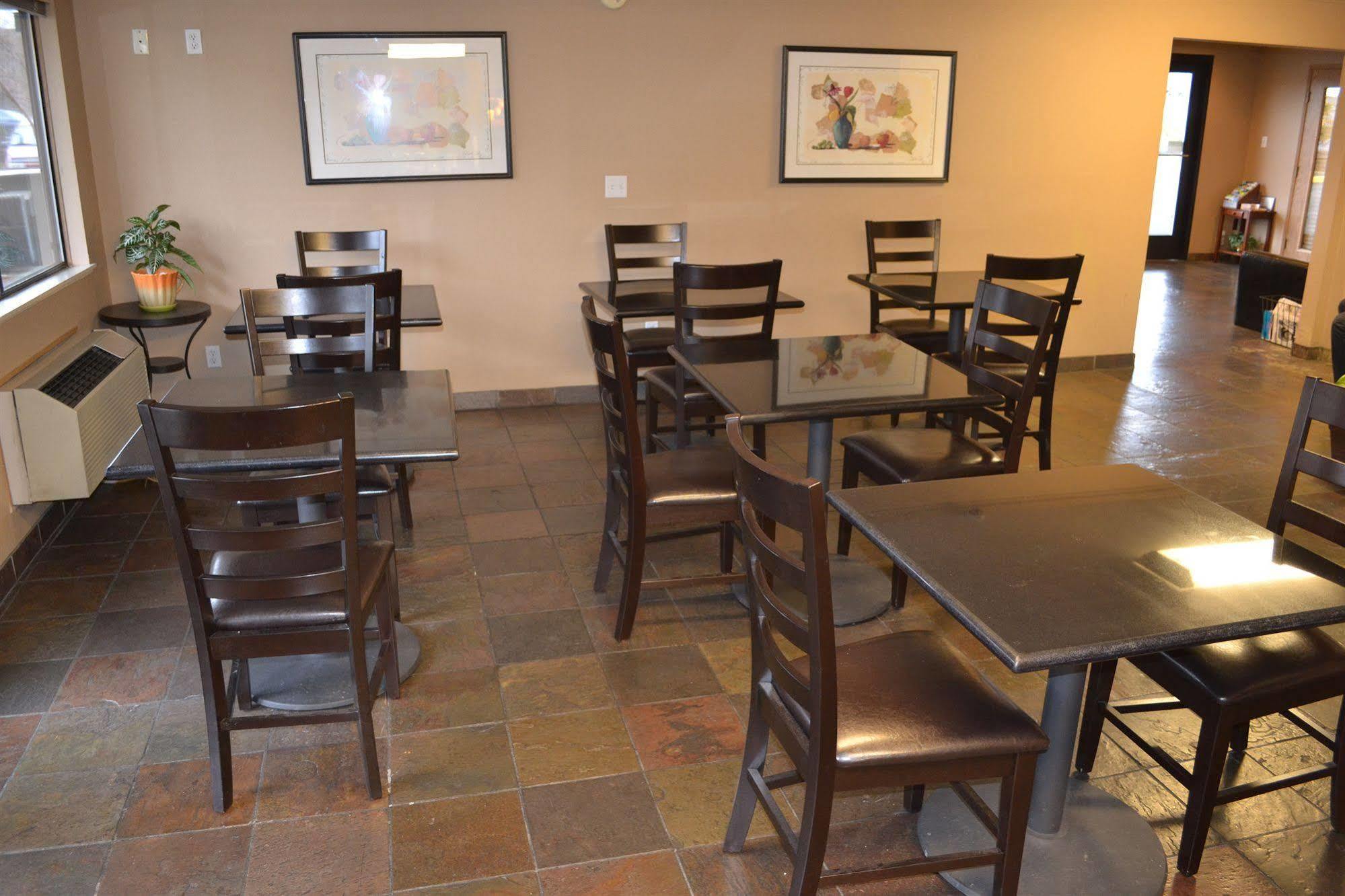Pepper Tree Inn Beaverton Ngoại thất bức ảnh