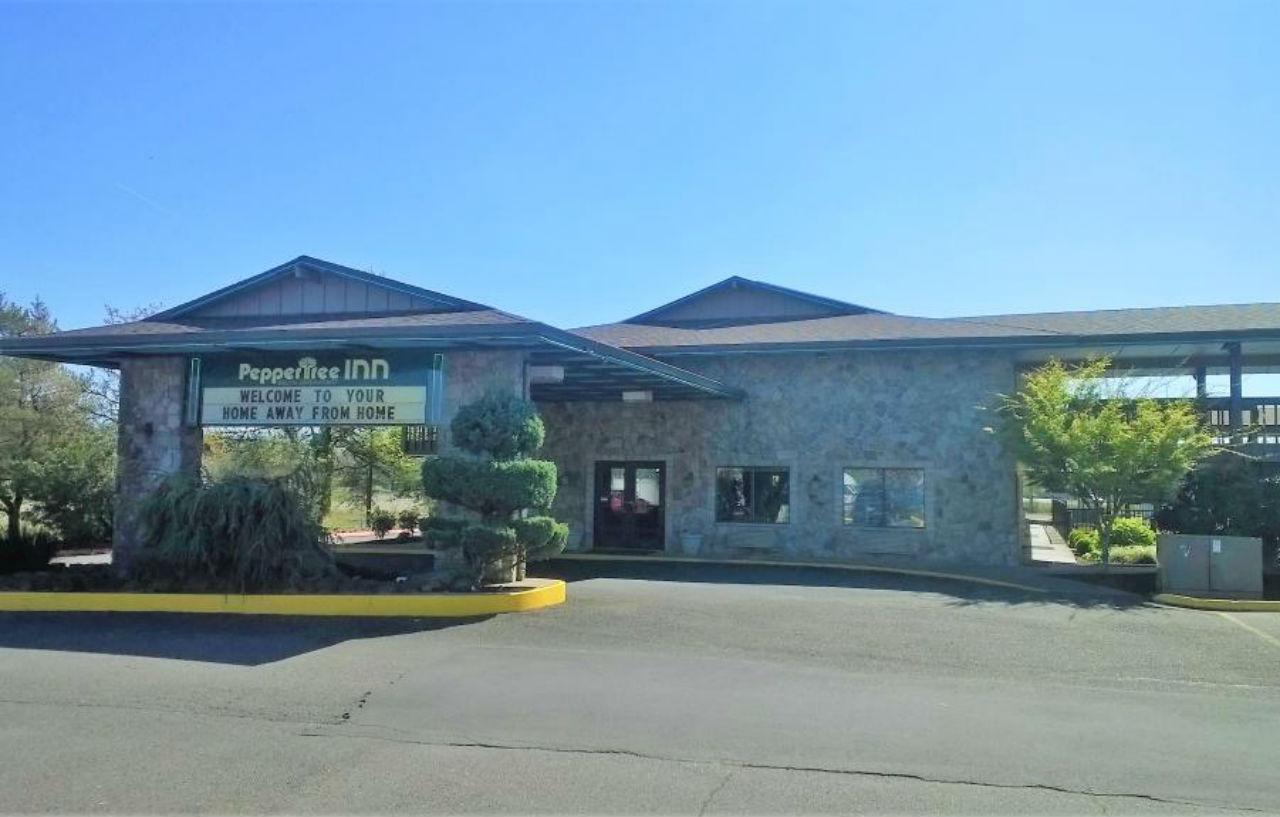 Pepper Tree Inn Beaverton Ngoại thất bức ảnh